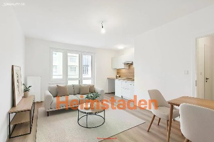 Pronájem bytu 1+kk 21 m² Mladé Gardy, Havířov - Město