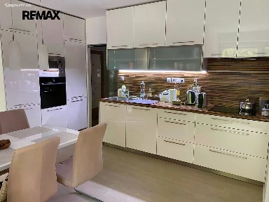 Pronájem bytu 2+kk 47 m² K Lesu, Modřice