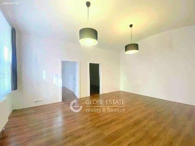 Prodej bytu 3+1 85 m² Černá, Praha - Nové Město