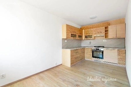 Pronájem bytu 3+1 66 m² sídl. Hůrka, Kralupy nad Vltavou