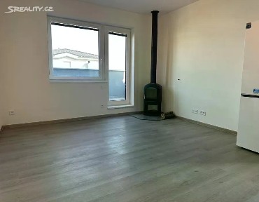 Pronájem bytu 3+kk 80 m² Markupova, Praha - Horní Počernice