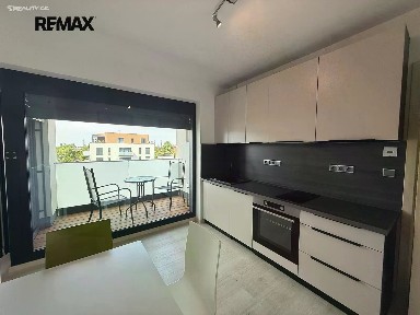 Pronájem bytu 2+kk 34 m² Pekařova, Praha - Bohnice