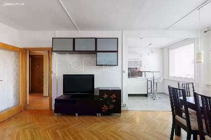 Pronájem bytu 3+1 73 m² Ostravská, Praha - Letňany