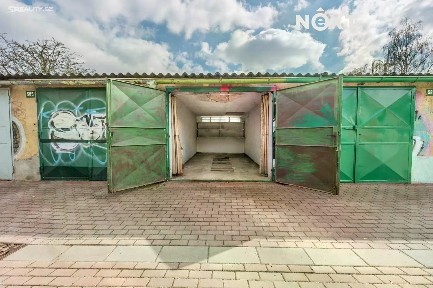 Prodej bytu 4+1 80 m² Karla Čapka, Beroun - Beroun-Město