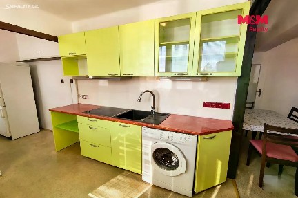 Prodej bytu 2+1 52 m² Bezručova, Benešov