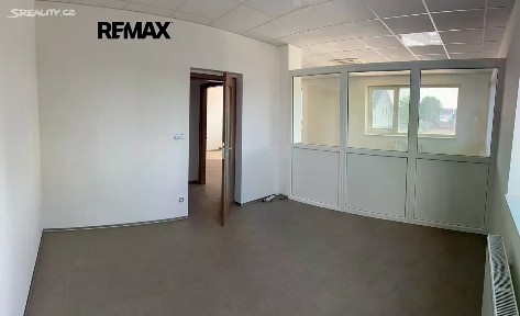 Pronájem kanceláře 80 m² Plkovská, Praha - Horní Počernice