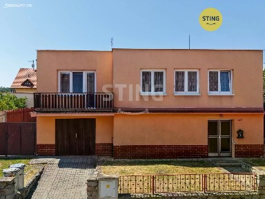 Prodej rodinného domu 200 m², pozemek 800 m² Nové Syrovice