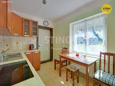 Prodej rodinného domu 201 m², pozemek 458 m² Janov