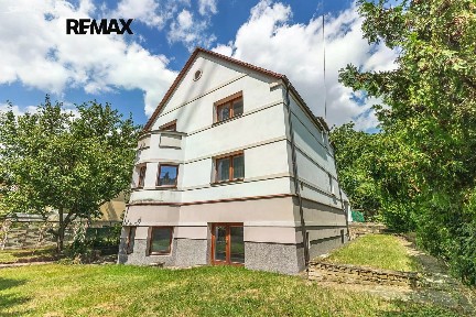 Prodej vily 314 m², pozemek 635 m²