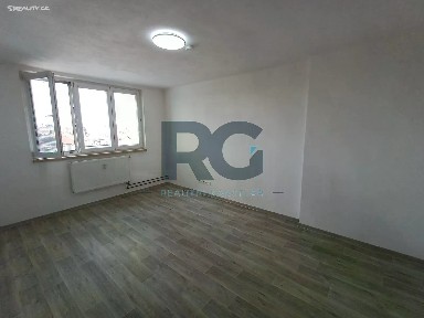 Pronájem bytu 2+1 53 m² Mírové nám., Písek - Budějovické Předměstí