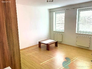 Pronájem bytu 1+kk 40 m²