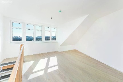 Prodej bytu 2+1 81 m² Zenklova, Praha - Libeň