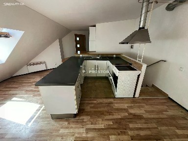 Pronájem bytu 2+kk 62 m² Jiřího z Poděbrad, Mělník