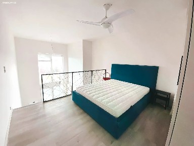 Pronájem bytu 2+kk 40 m² Novovysočanská, Praha - Libeň