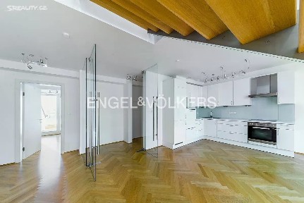 Pronájem bytu 4+kk 168 m² Římská, Praha - Vinohrady