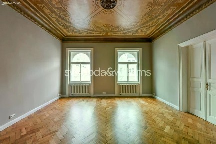 Pronájem bytu 6 pokojů a více 285 m² Pařížská, Praha - Staré Město