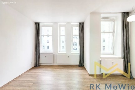 Pronájem bytu 1+kk 30 m² Lucemburská, Praha - Vinohrady