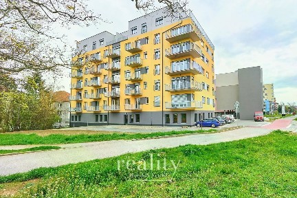 Pronájem bytu 2+kk 55 m² Vrchlického, Jihlava