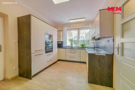 Prodej rodinného domu 123 m², pozemek 1262 m² Železničářů, Cheb