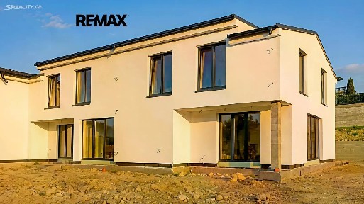 Prodej bytu 4+kk 148 m² Kly - Záboří