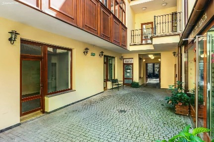 Plzeň, Plzeň-město, Vnitřní Město, náměstí Republiky, 17