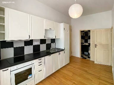 Pronájem bytu 2+1 65 m² Komenského, Horažďovice