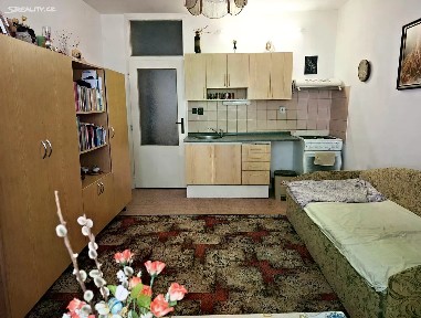 Prodej bytu 1+kk 24 m² U Porcelánky, Chodov
