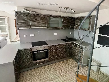 Prodej bytu 3+kk 90 m² Lázeňská, Dobrá Voda u Českých Budějovic