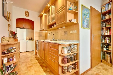 Pronájem bytu 3+1 62 m² Sídliště T. G. Masaryka, Kardašova Řečice
