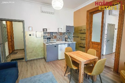 Prodej bytu 2+kk 36 m² Hlavní, Dolní Dunajovice