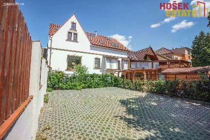 Prodej bytu 1+kk 18 m² Hlavní, Dolní Dunajovice
