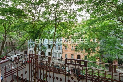 Pronájem bytu 3+1 96 m² Šaldova, Praha - Karlín