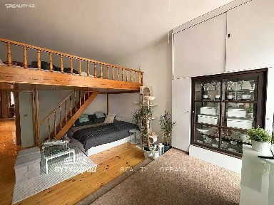 Pronájem bytu 2+1 90 m² Čelakovského, Plzeň - Jižní Předměstí