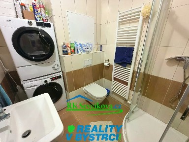 Pronájem bytu 1+kk 30 m² Hvozdecká, Brno - Žebětín