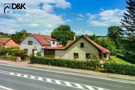 Prodej rodinného domu 483 m², pozemek 1585 m² České Libchavy
