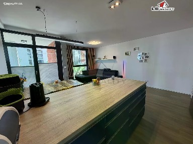 Prodej bytu 4+kk 90 m²