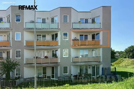 Pronájem bytu 3+kk 75 m² U Hřiště, Velký Osek