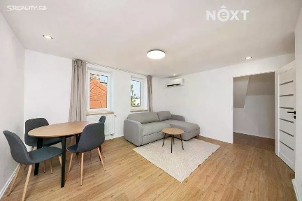Prodej bytu 4+kk 60 m²