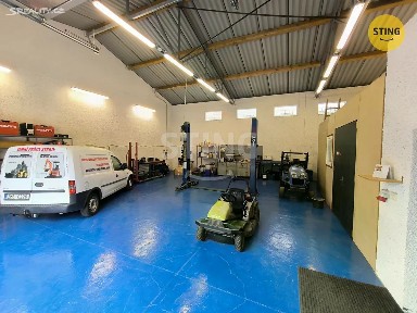 Pronájem skladového prostoru 360 m²