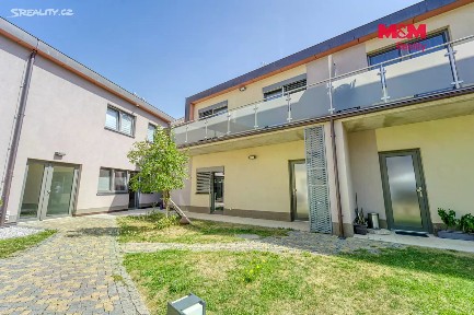Prodej bytu 4+kk 120 m² Za Statkem, Starý Plzenec