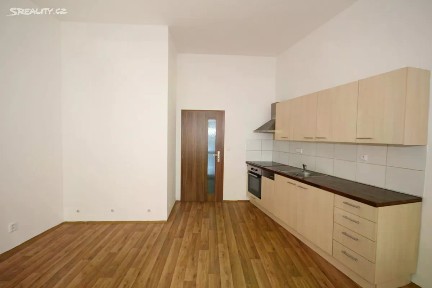 Pronájem bytu 1+kk 27 m² Hrazená, Liberec - Liberec III-Jeřáb