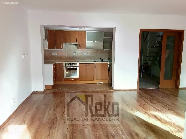 Pronájem bytu 4+kk 150 m²