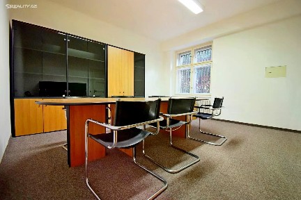 Pronájem kanceláře 60 m² Benešovská, Praha - Vinohrady
