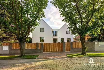 Prodej rodinného domu 139 m², pozemek 237 m² Pplk. Nováčka, Praha - Běchovice