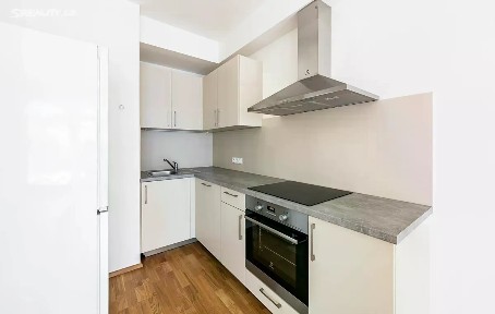 Pronájem bytu 2+kk 58 m² U Mlýnského kanálu, Praha - Karlín