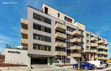 Pronájem bytu 2+kk 53 m² Univerzitní, Praha - Malešice