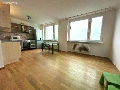 Pronájem bytu 2+kk 72 m² Kurkova, Praha - Kobylisy