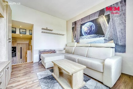 Pronájem bytu 1+1 32 m² Kozolupy