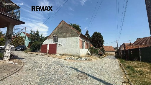 Prodej rodinného domu 105 m², pozemek 105 m² Zlatý kopeček, Čejkovice