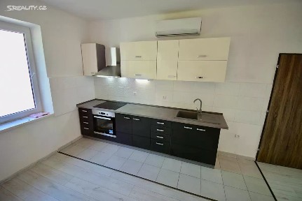 Pronájem bytu 2+1 63 m² Olšinky, Ústí nad Labem - Svádov